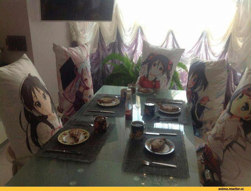 Akiyama Mio, K-ON!, Shiro (NGNL), No Game No Life, Yazawa Nico, Love Live!, Tsutsukakushi Tsukiko, HenNeko, Rikka Takanashi, Anime